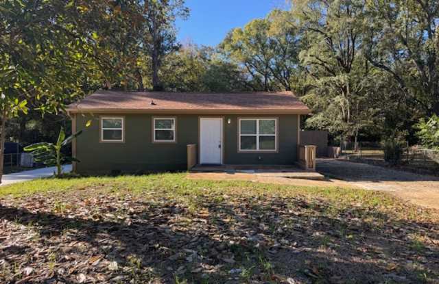 Newly renovated 3 bedroom - 5249 Usher Drive, Chattanooga, TN 37410