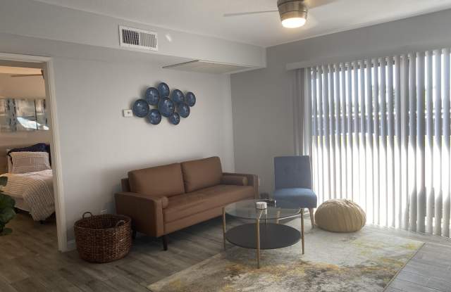 8055 E THOMAS Road Gallery 3