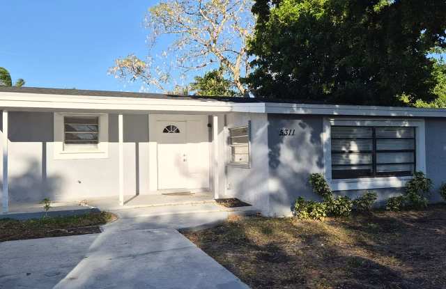 5311 Ne 10th Ave B photos photos