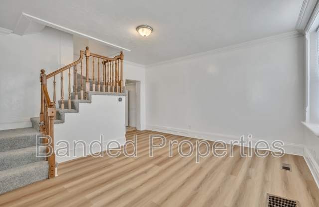 741 East Center Street - 2 photos photos