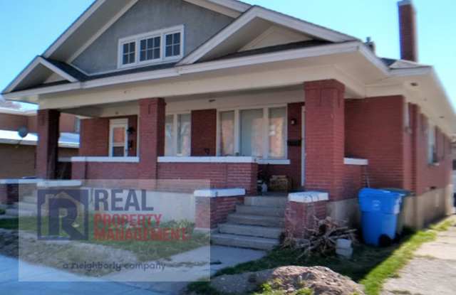 Spacious 1 bedroom 1 bath apartment photos photos