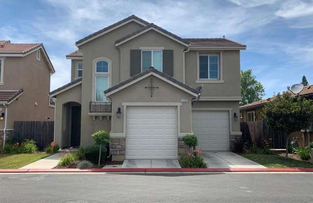 Newly Built North Clovis 3/2.5 in Gated Community Gallery 1
