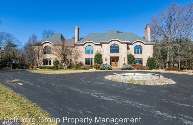 9908 Bentcross Drive - 9908 Bent Cross Drive, Potomac, MD 20854