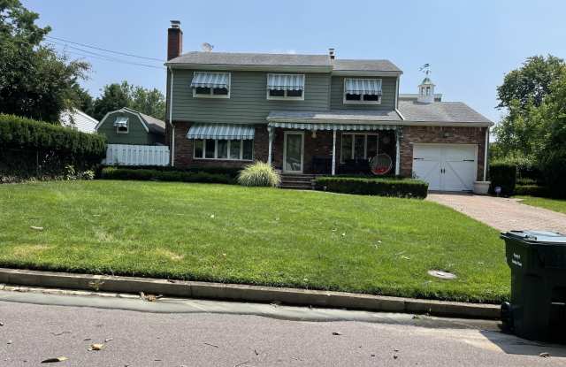 241 Cliftwood Road photos photos