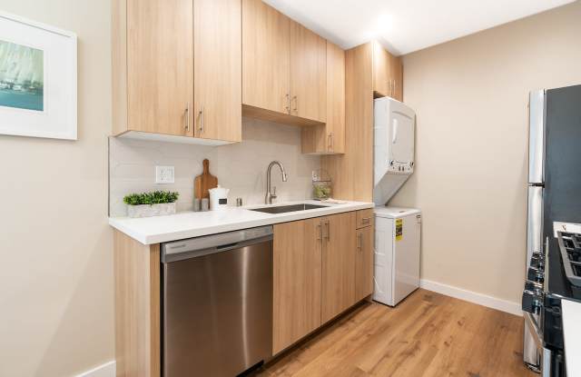 419 West Queen Street photos photos