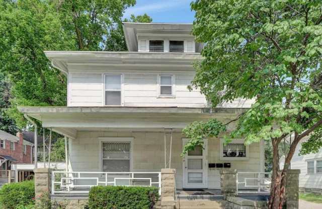 1727 S 13th St photos photos
