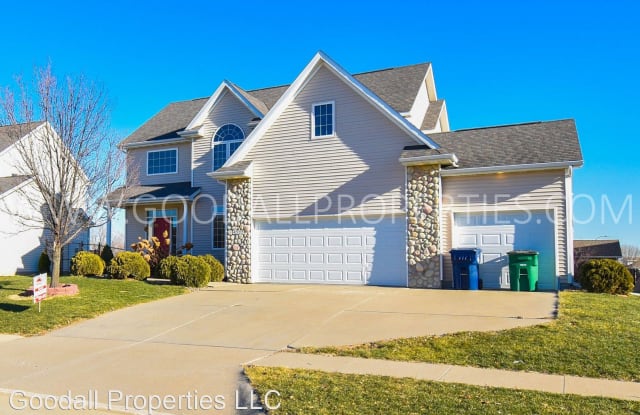 4323 125th Street - 4323 125th Street, Urbandale, IA 50323