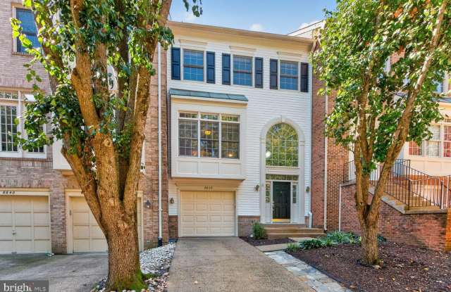 6638 FROST LAKE Lane Gallery 1