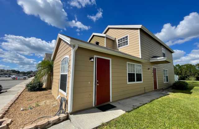 601 Washington Palm Loop - B Gallery 2