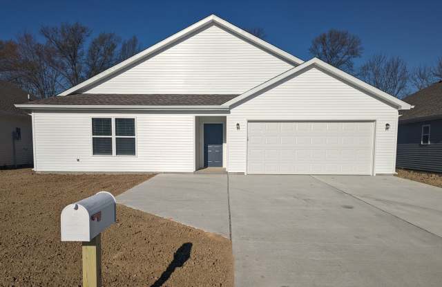 Hot Deal: This season, qualified applicants can receive $1,000 OFF move-in costs when signing a lease. Cozy up in your new home and take advantage of this offer! photos photos