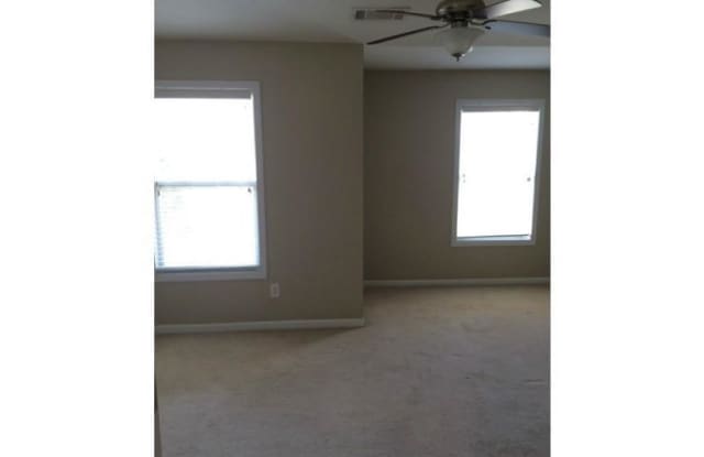 1954 Lakeshore Overlook Circle NW Gallery 3