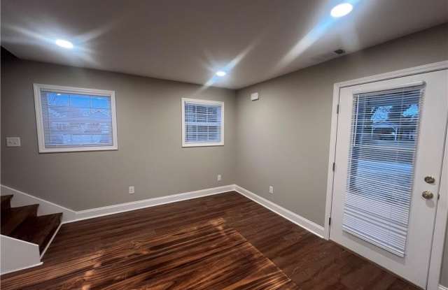 13 Myrtle Drive Gallery 2