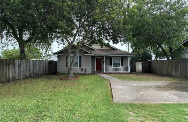 406 Bayview Boulevard photos photos