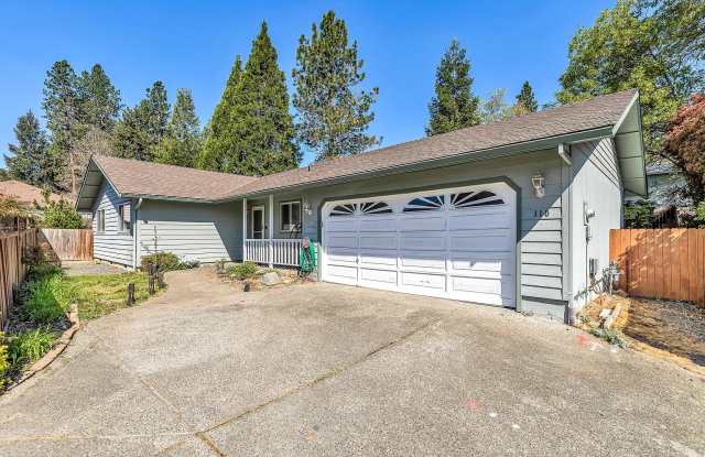 110 Nw Sinclair Dr photos photos