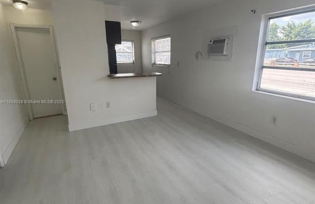 1400 W 29th St photos photos