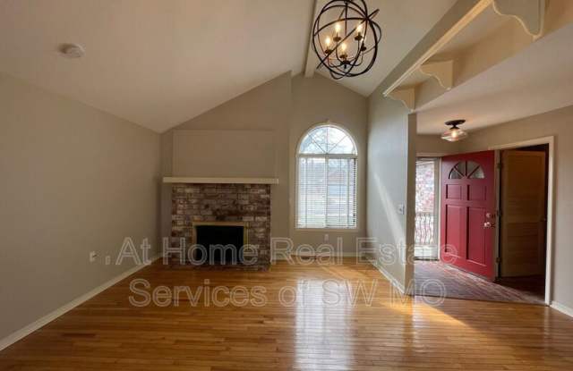 3655 E Cromwell Ln Gallery 3