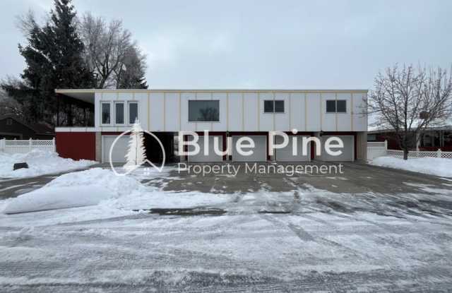 542 Gladstone Street photos photos