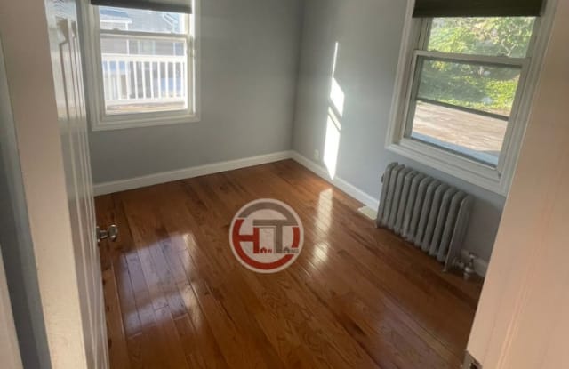 1410 Edison Ave 2ND FL - 1410 Edison Avenue, Bronx, NY 10461