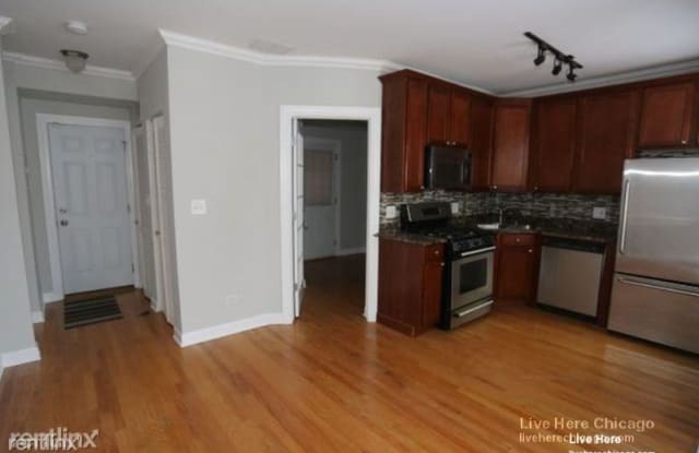 633 W Roscoe St - 633 West Roscoe Street, Chicago, IL 60657