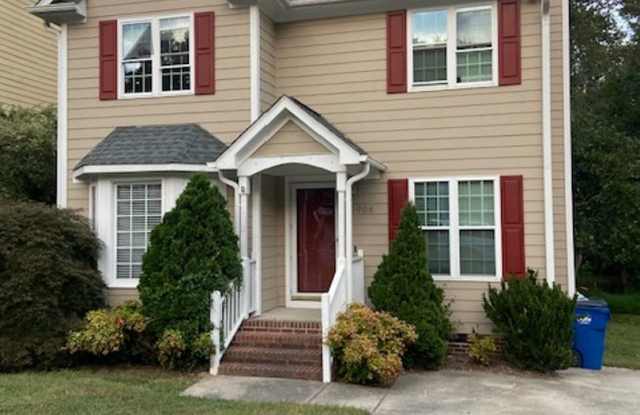 Charming 3 Bed/2.5 Bath Home in Hedingham! photos photos