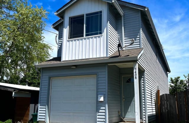 9408 N Hodge Ave - 9408 North Hodge Avenue, Portland, OR 97203