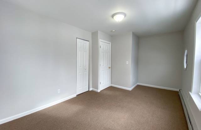 Gorgeous single-family home near Hartford Hospital Gallery 1