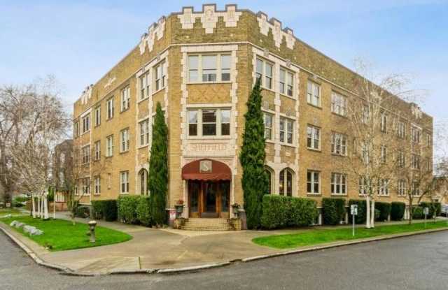 200 17th Ave E. - 200 17th Avenue East, Seattle, WA 98112