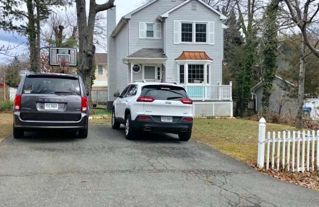 8370 IDYLWOOD ROAD - 8370 Idylwood Road, Dunn Loring, VA 22182