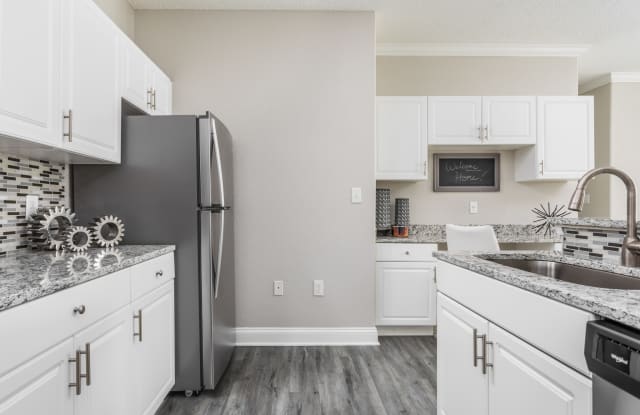 The Village at Auburn Apartments Gallery 4