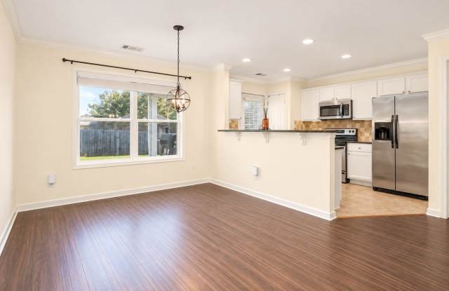 2395 Waterstone Cir Gallery 4