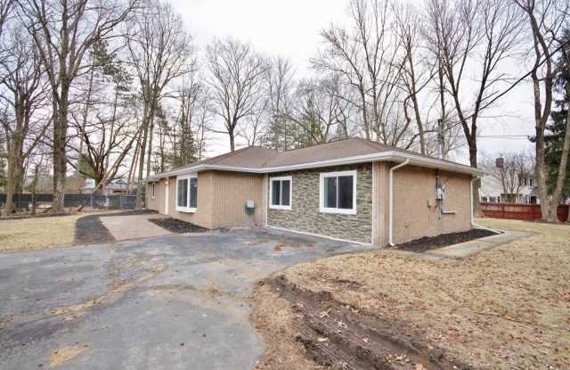 3 Shadowmere Road photos photos