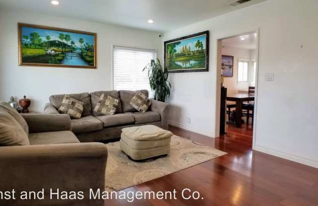 5236 Montair Ave. Gallery 4