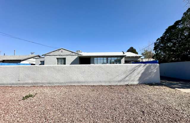 1150 North Jones Boulevard - 1 photos photos