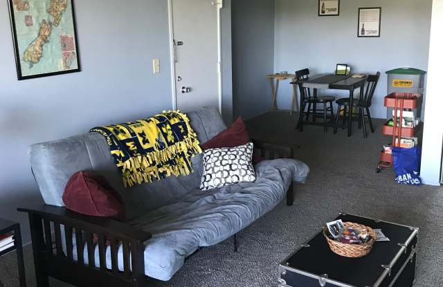 2118 Pauline Boulevard - 2118 Pauline Boulevard, Ann Arbor, MI 48103