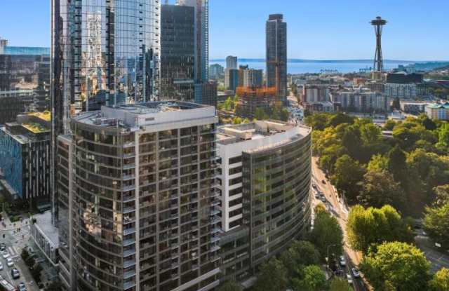 820 Blanchard St - 820 Blanchard Street, Seattle, WA 98121