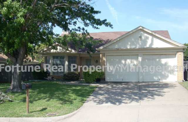 7405 Buttonwood - 7405 Buttonwood Drive, Fort Worth, TX 76137