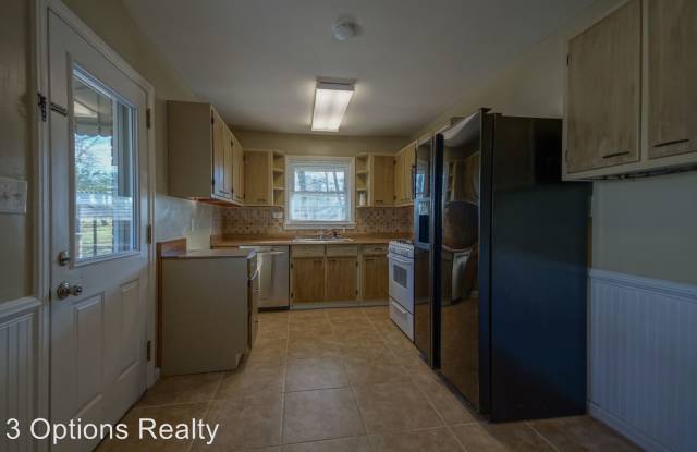 1160 Oakview Drive Gallery 2