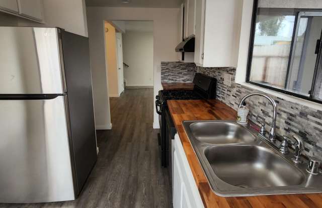 4446 Benfield Court Gallery 3