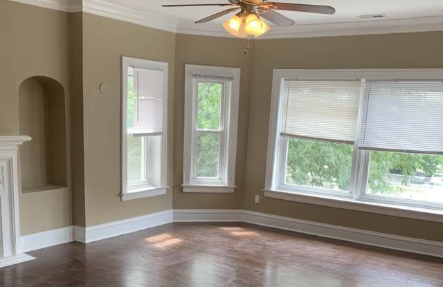 7831 S Cornell Avenue photos photos