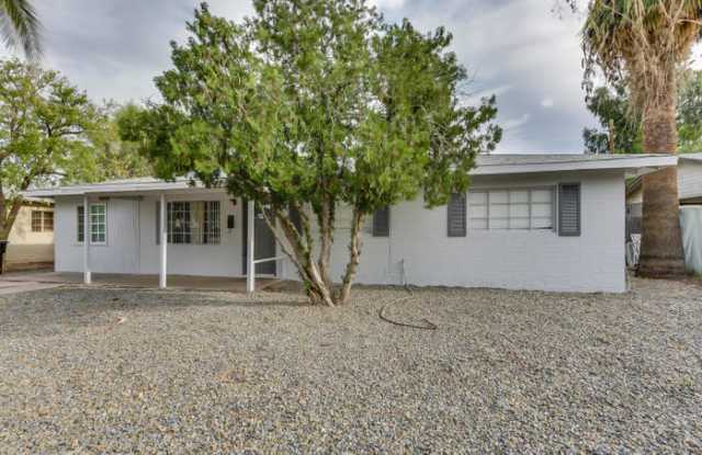 1305 East Lemon Street - 1305 East Lemon Street, Tempe, AZ 85281