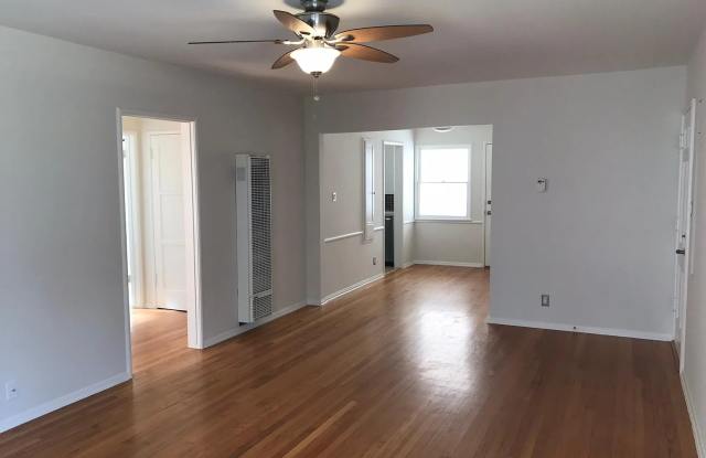 1514 Yale St Apt 4 photos photos