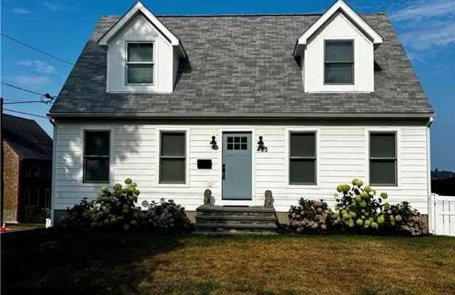 433 Wolcott Avenue photos photos