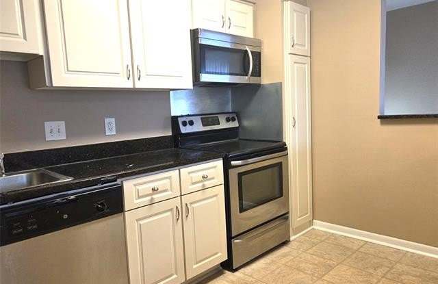 41728 Bedford Dr Gallery 4