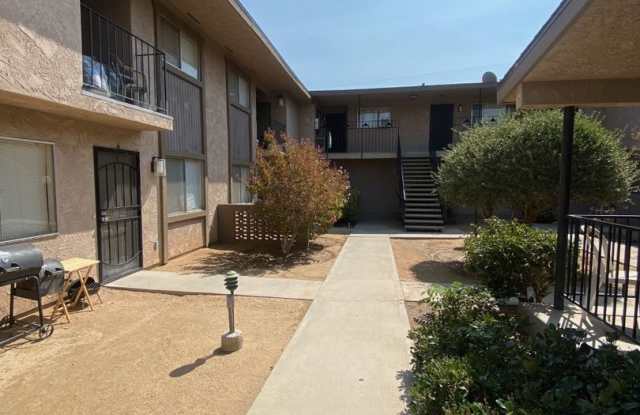 AVAILABLE NOW - 7393 Condalia Avenue, Yucca Valley, CA 92284 AVAILABLE NOW - 7393 Condalia Avenue, Yucca Valley, CA 92284