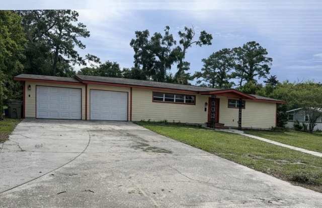 188 Burk Ave. photos photos