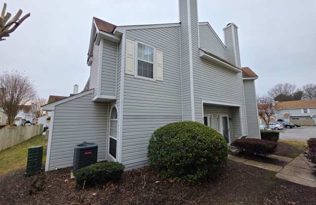 PEMBROKE CROSSING CONDOS photos photos