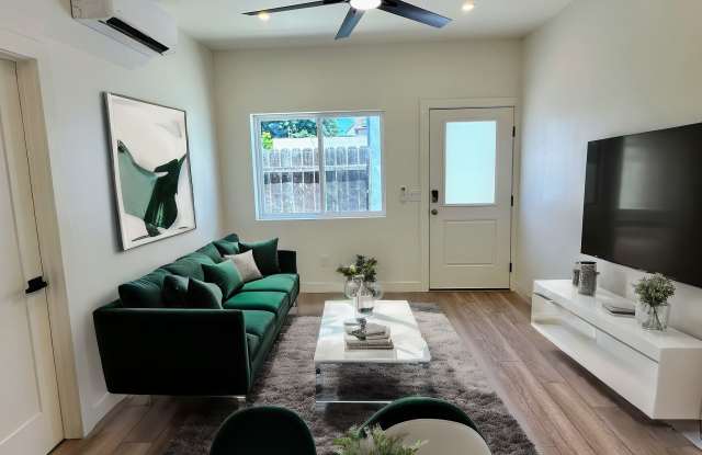 4538 Copeland Ave photos photos