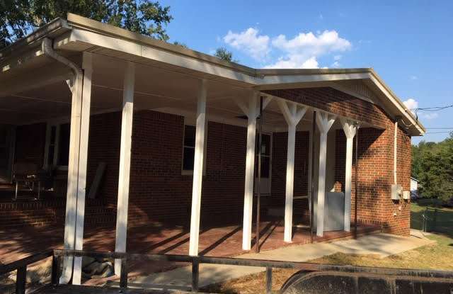 1399 Franklin Road  Pelham (Just off tank farm exit) Gallery 3