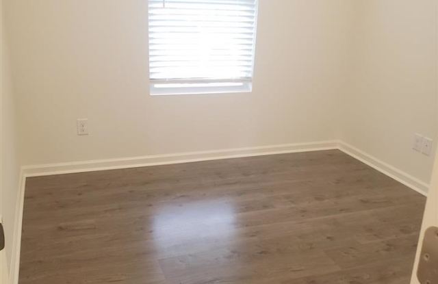 1826 Iron Horse Road Gallery 2
