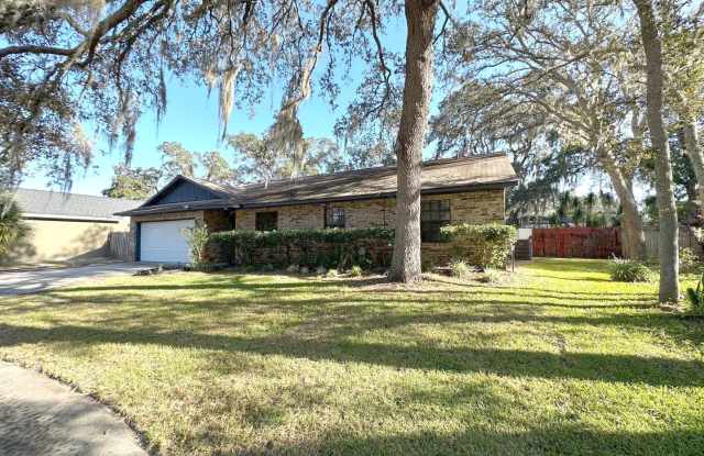 Charming 3-Bedroom Pool Home on a Quiet Cul-de-Sac in Rosemont photos photos